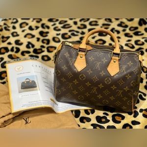 Preloved LV monogram speedy 25